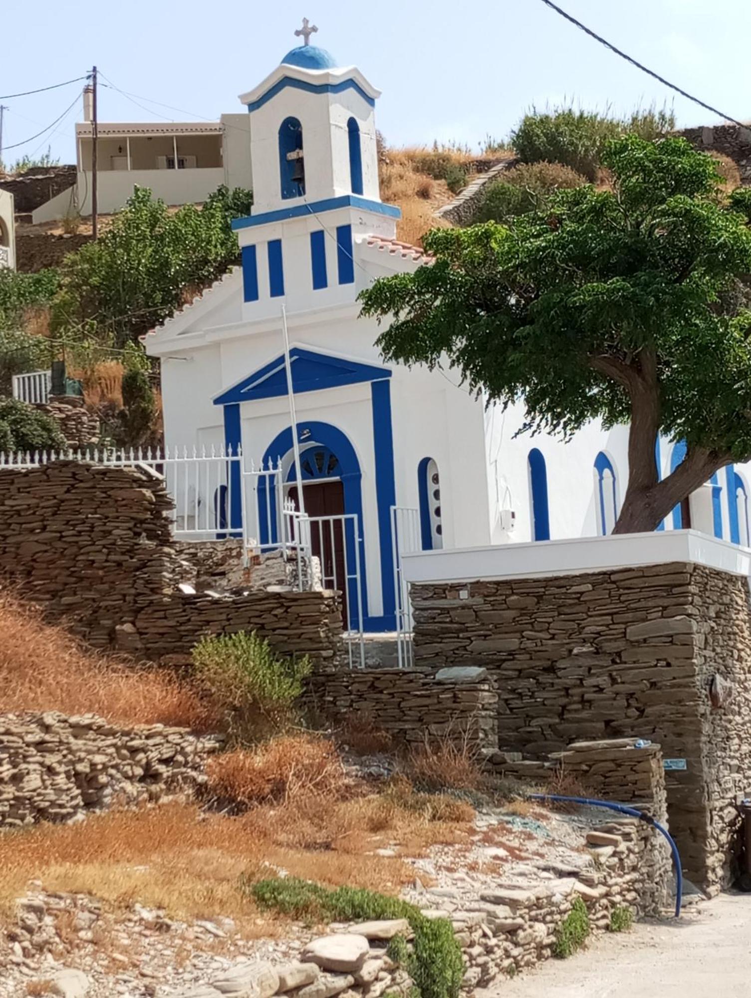 Lefakis Aegean Breeze
